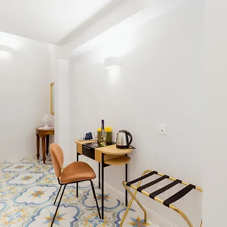 Atri Centro Storico Apart Otel Napoli