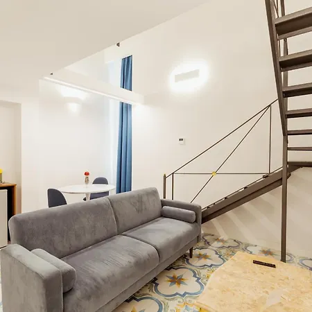 Atri Centro Storico Apart Otel Napoli