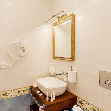 Atri Centro Storico Apart Otel 4*