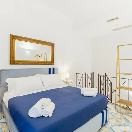 Atri Centro Storico 4* Naples