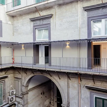 Atri Centro Storico 4* Naples