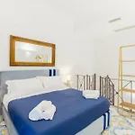 Atri Centro Storico 4* Neapel